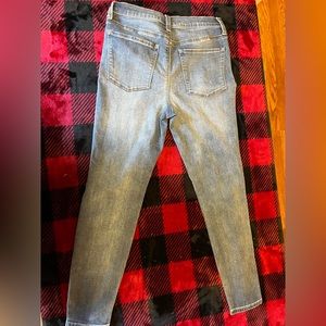 Mudd brand size 5 high rise ankle jeggings.